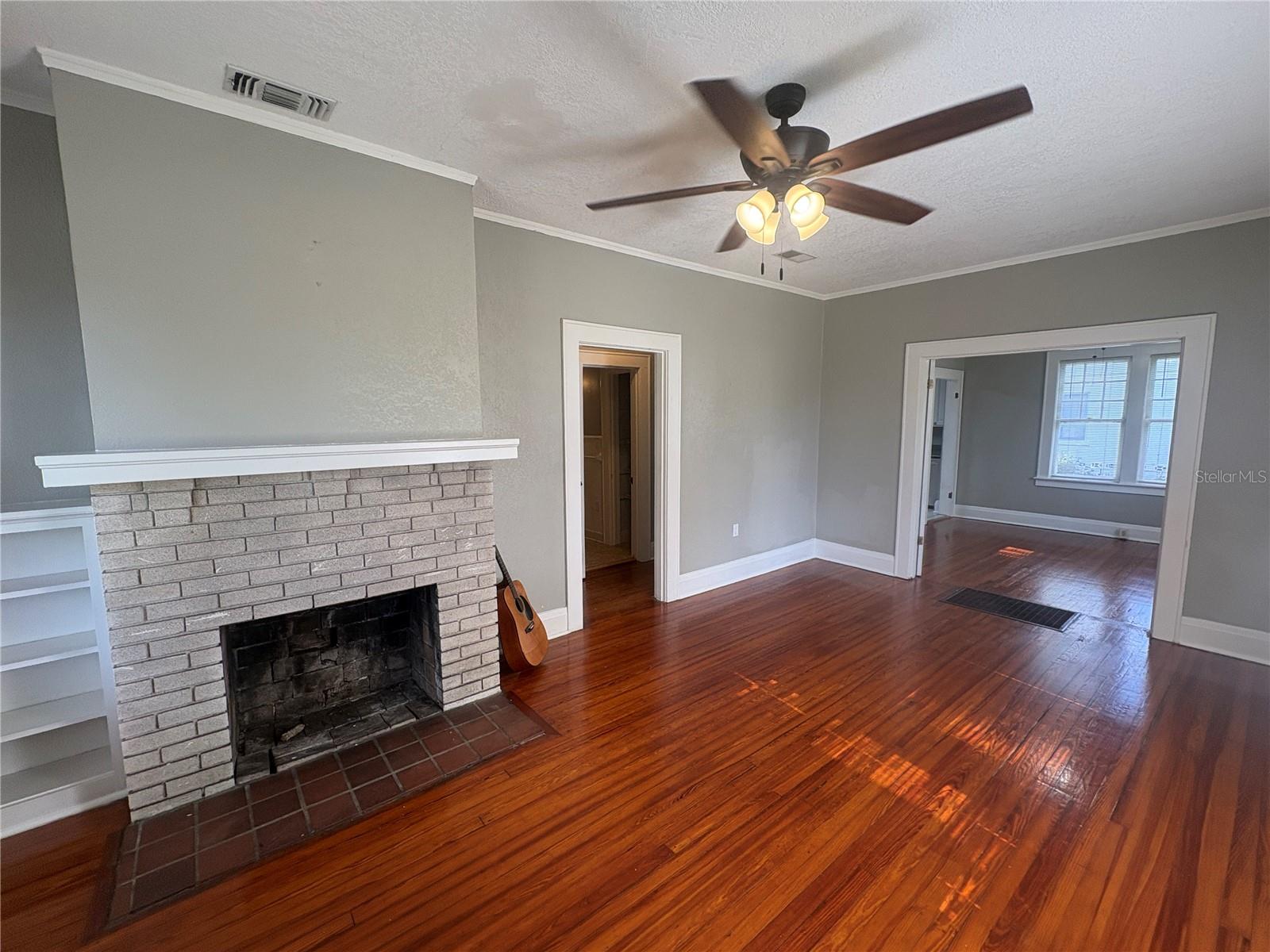 OAKLAND ADD - Residential Lease