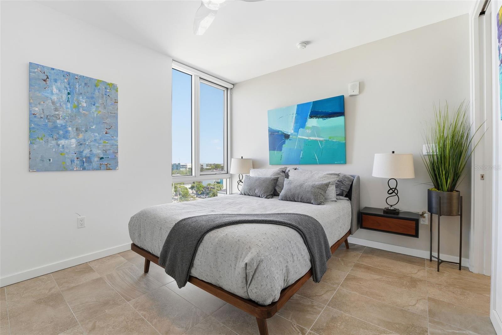 RISDON ON 5TH - Residential