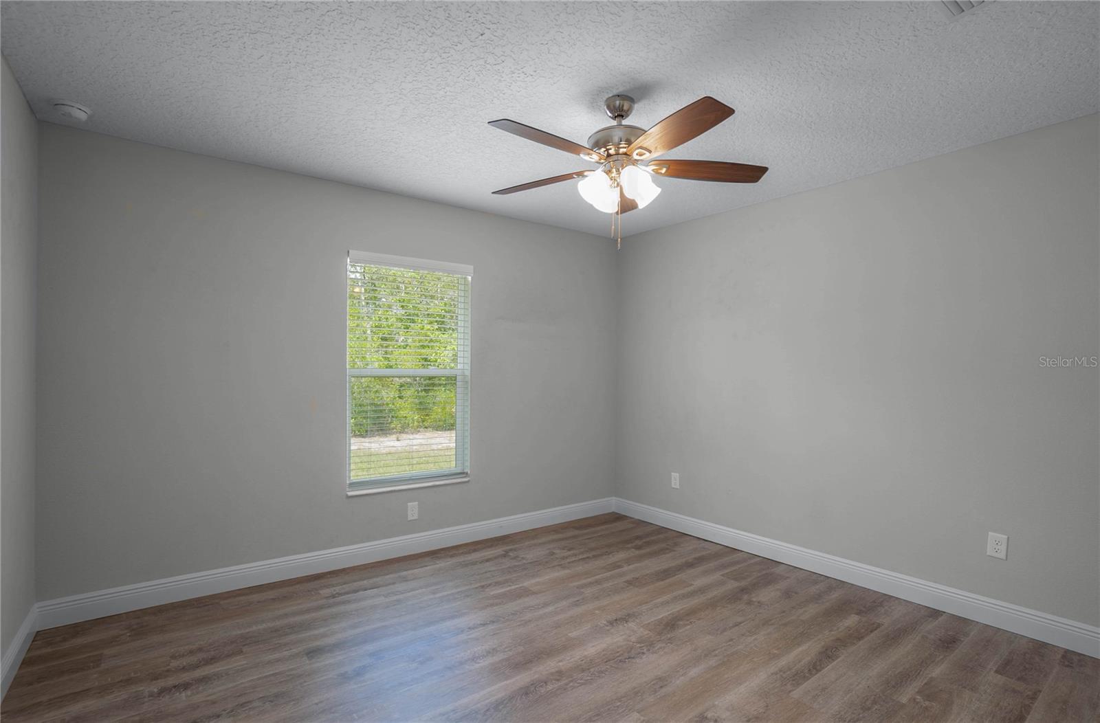 PINE RIDGE UNIT 01 - Residential