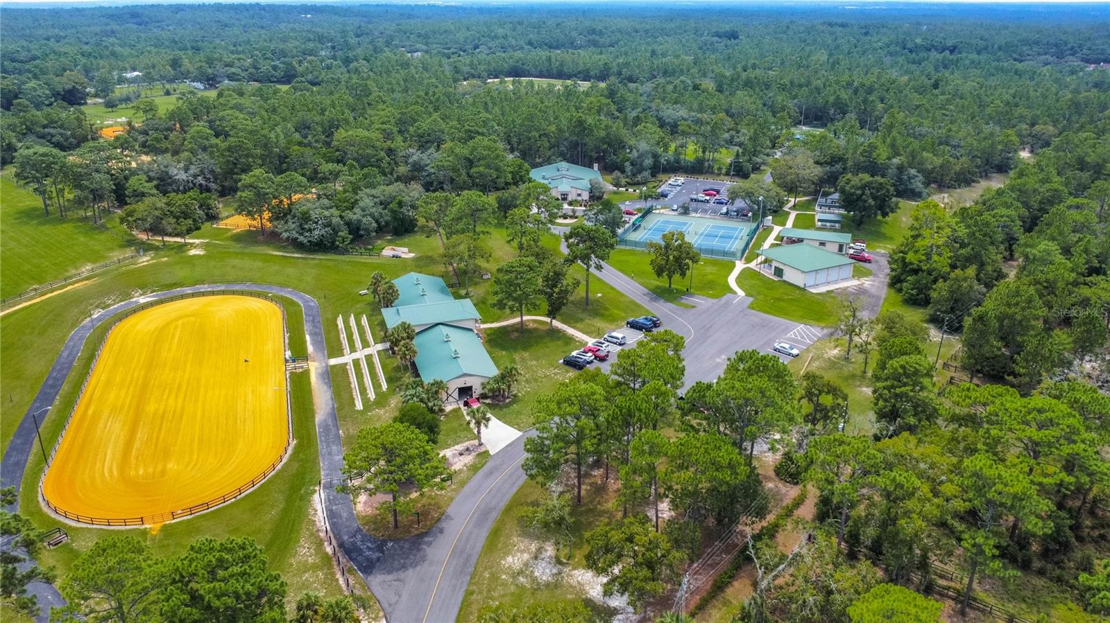 PINE RIDGE UNIT 01 - Residential