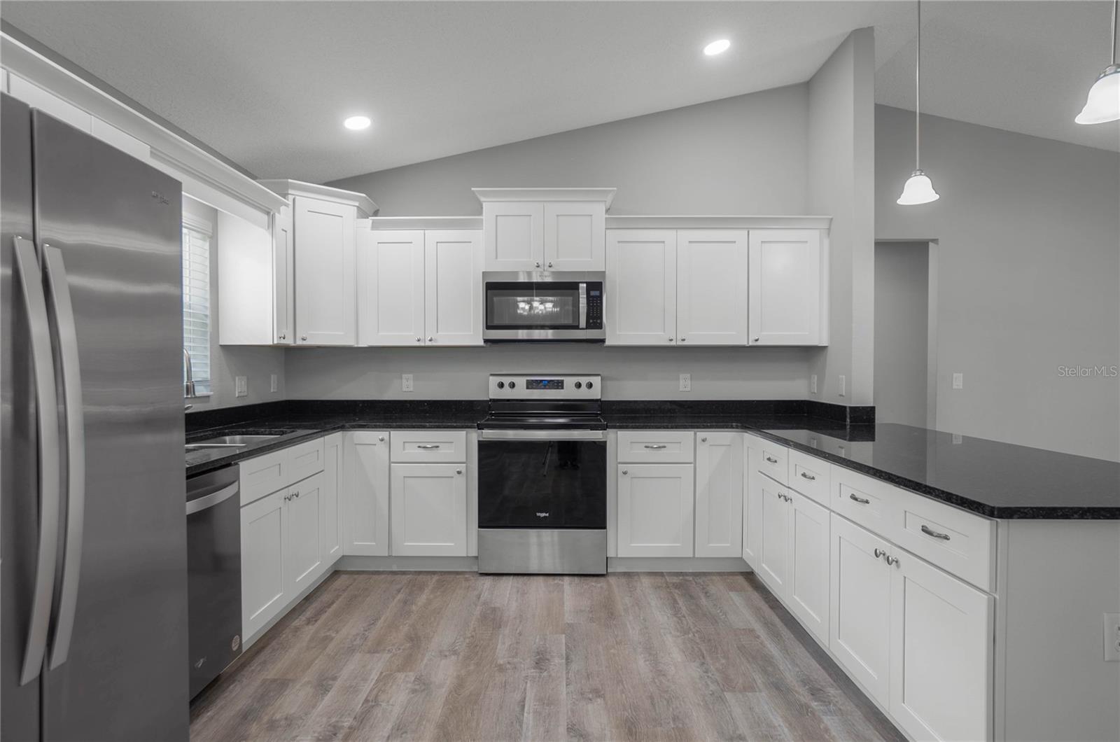 PINE RIDGE UNIT 01 - Residential