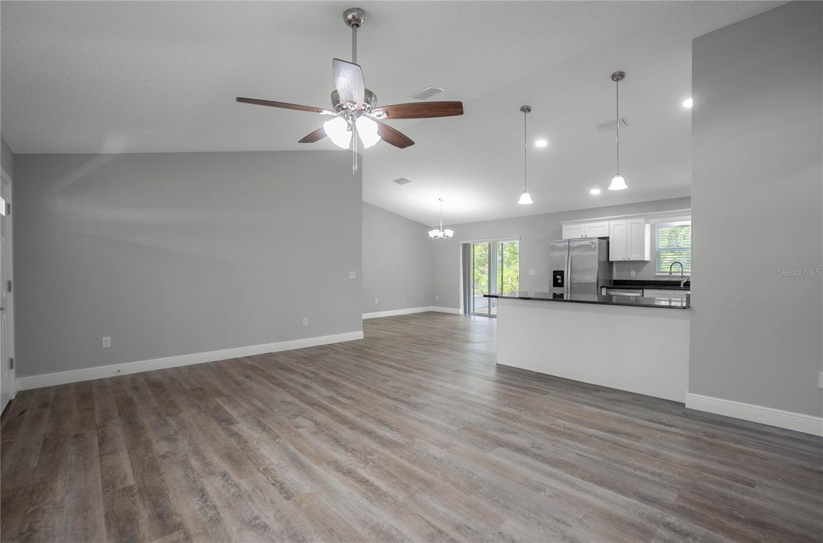 PINE RIDGE UNIT 01 - Residential