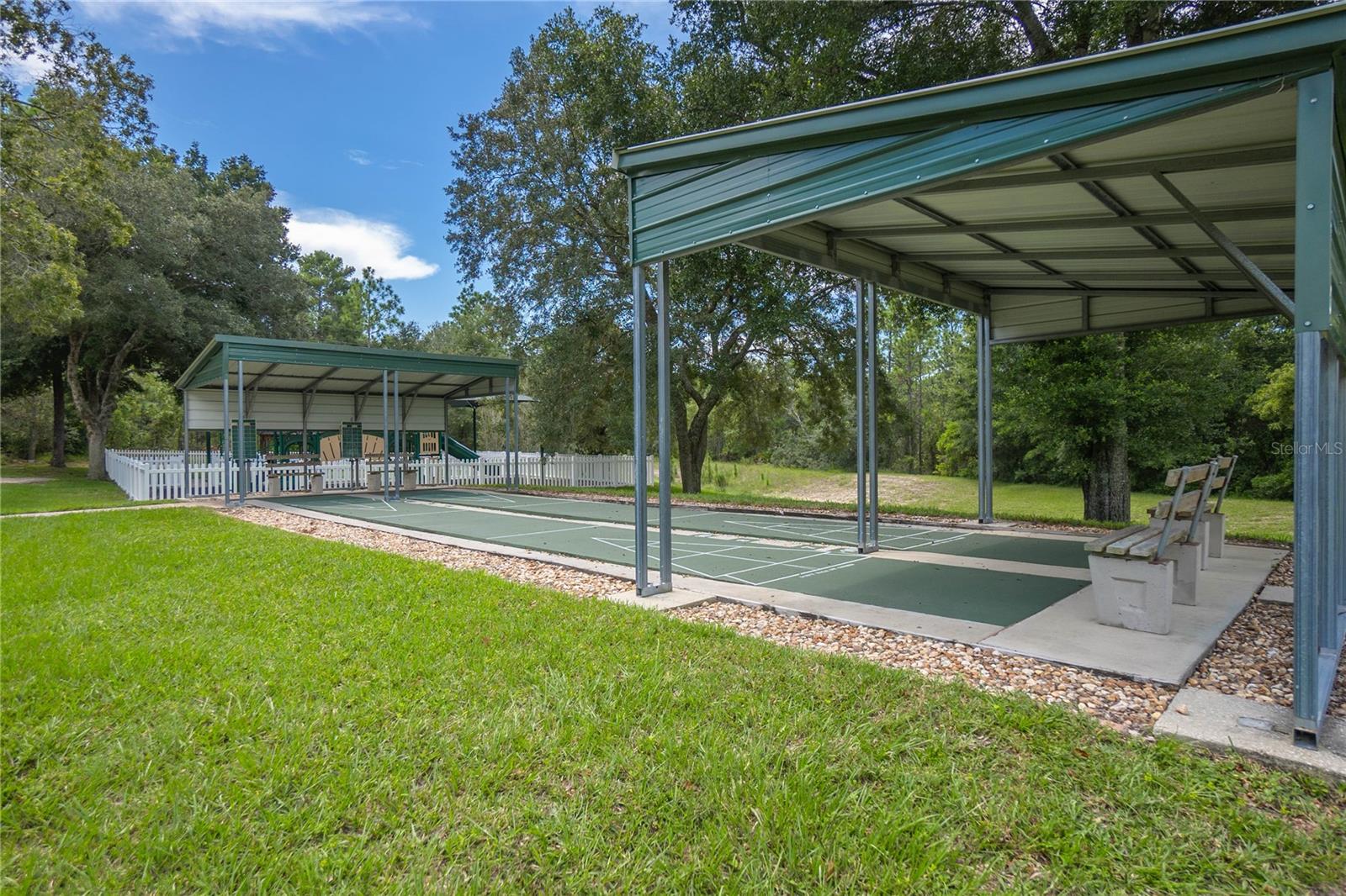 PINE RIDGE UNIT 01 - Residential