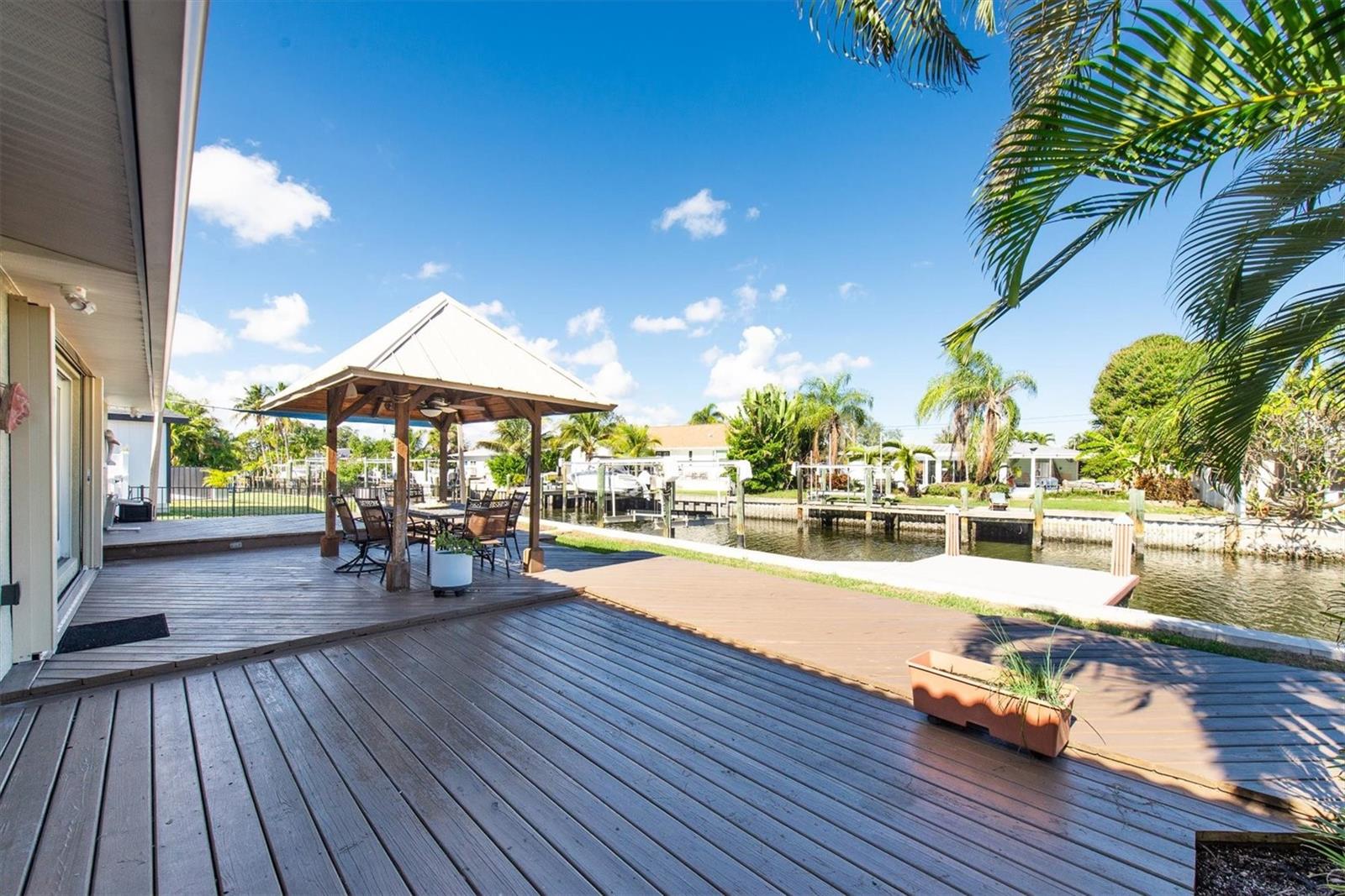 SUN PLAZA ISLES - Residential