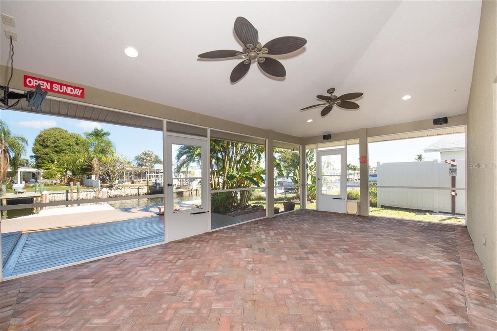 SUN PLAZA ISLES - Residential