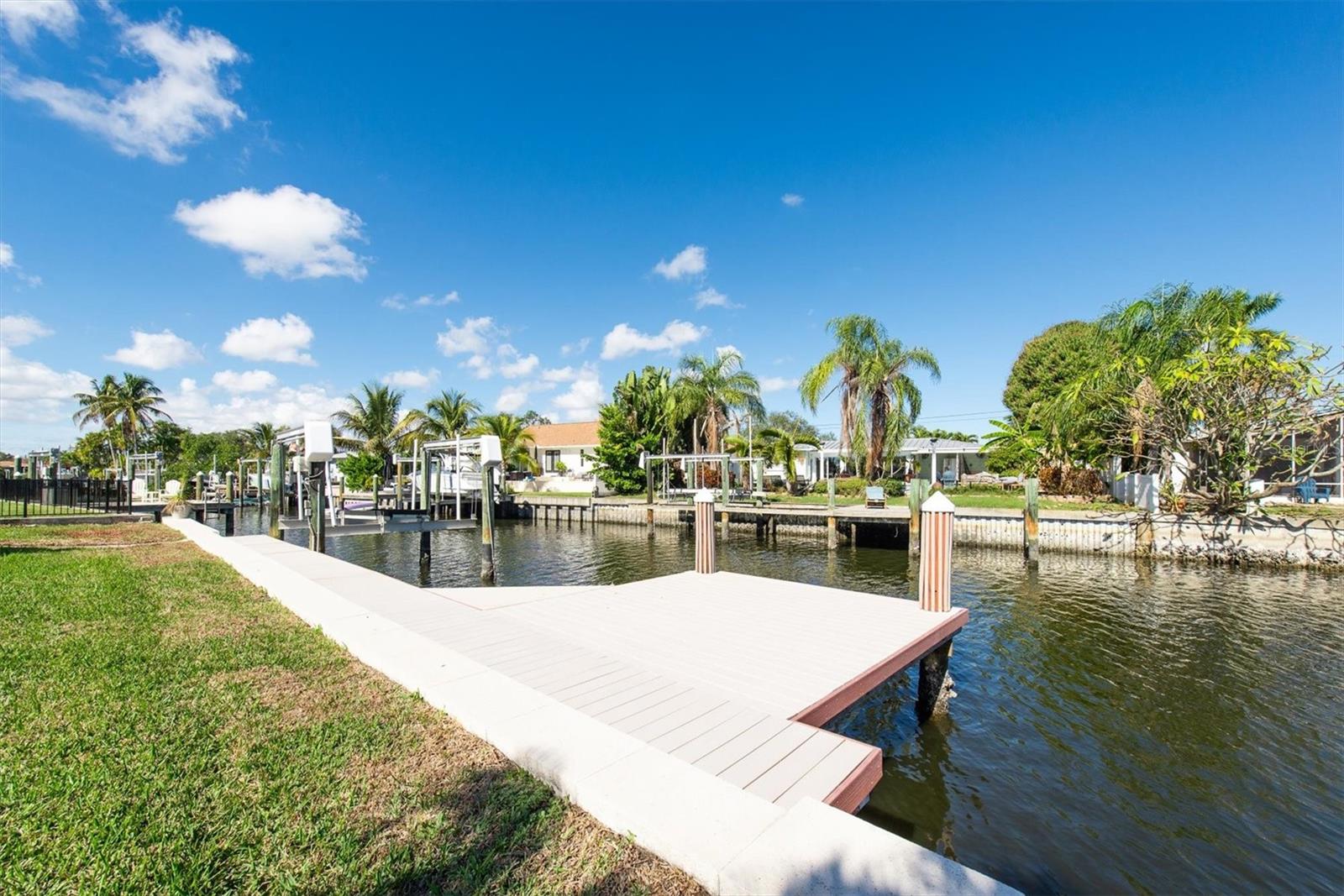 SUN PLAZA ISLES - Residential