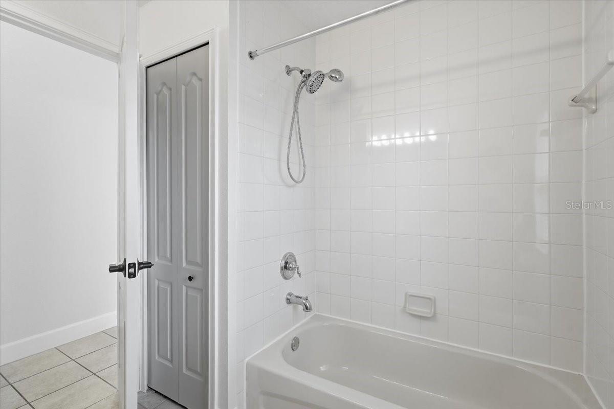 SEMINOLE WOODS - Residential