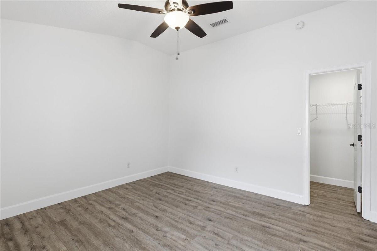 SEMINOLE WOODS - Residential