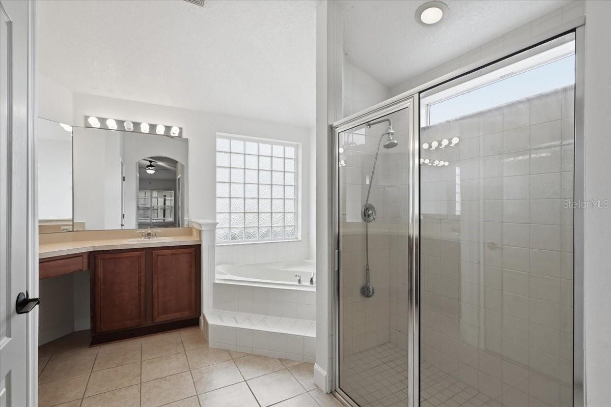 SEMINOLE WOODS - Residential