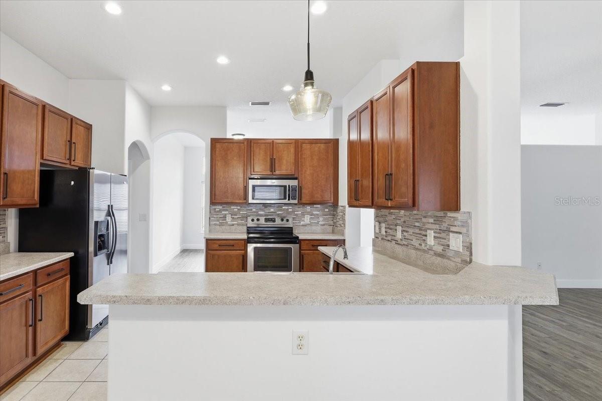 SEMINOLE WOODS - Residential