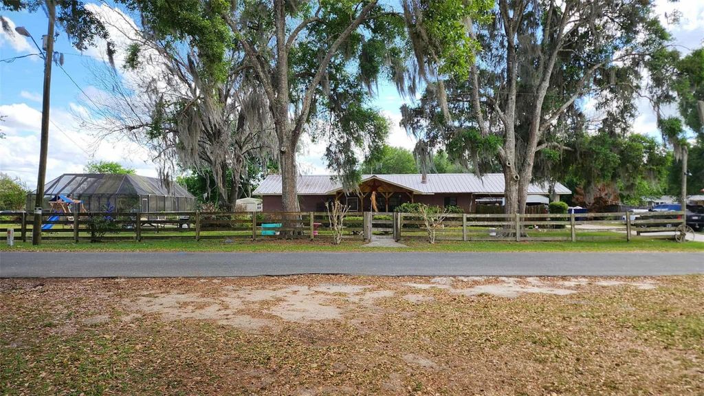 Photo of 151 Elm Street, Center Hill, FL 33514 (MLS # G5110821)