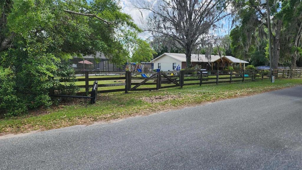 Photo of 151 Elm Street, Center Hill, FL 33514 (MLS # G5110821)