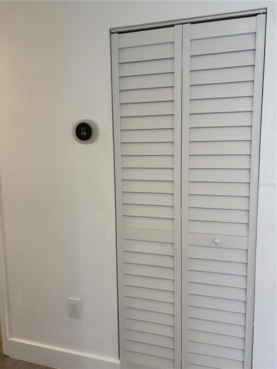 MAXIMO WOODS UNIT ONE - Residential Lease