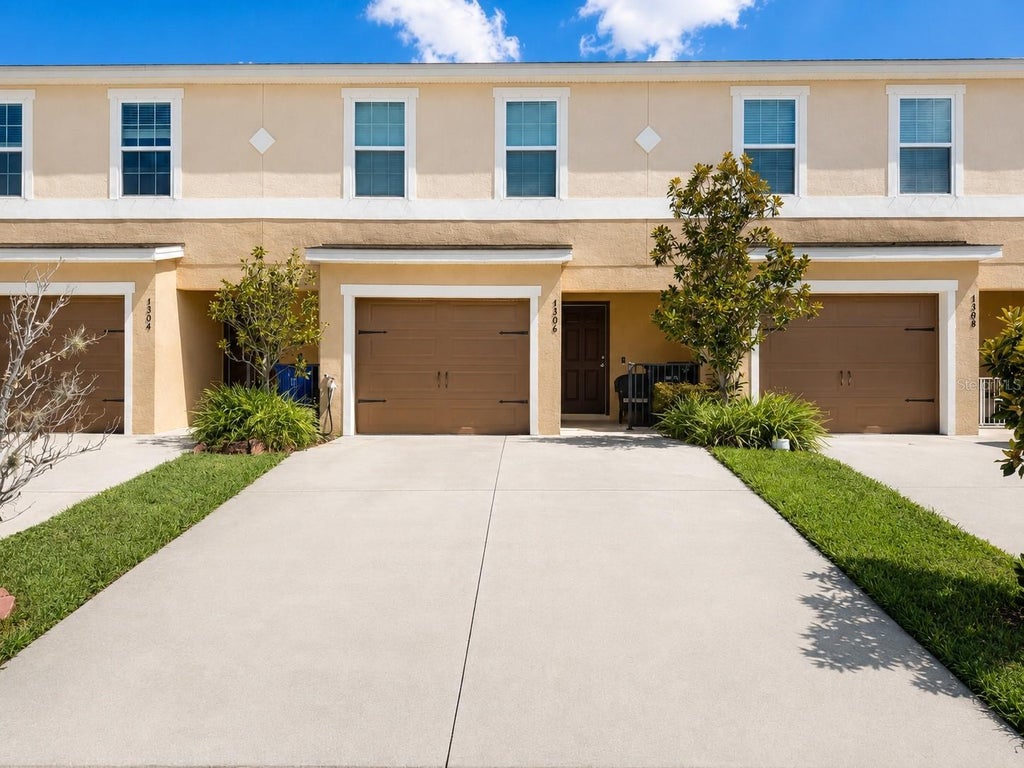 Photo of 7306 Merlot Sienna Avenue, Gibsonton, FL 33534 (MLS # TB8540184)