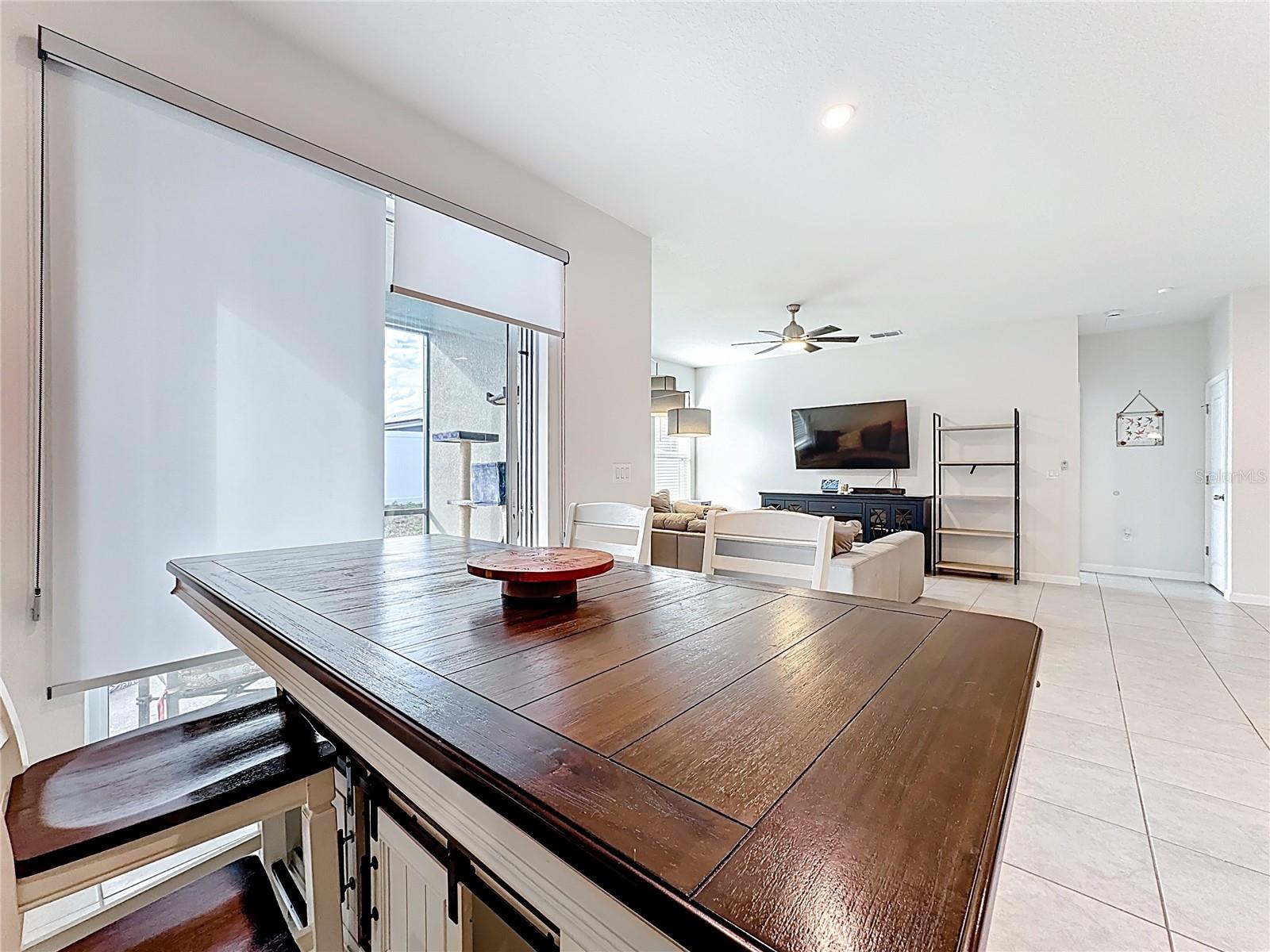 ASTONIA - Residential