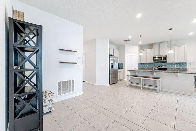 ASTONIA - Residential