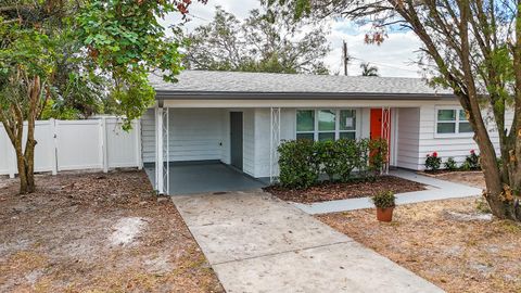 A home in SARASOTA