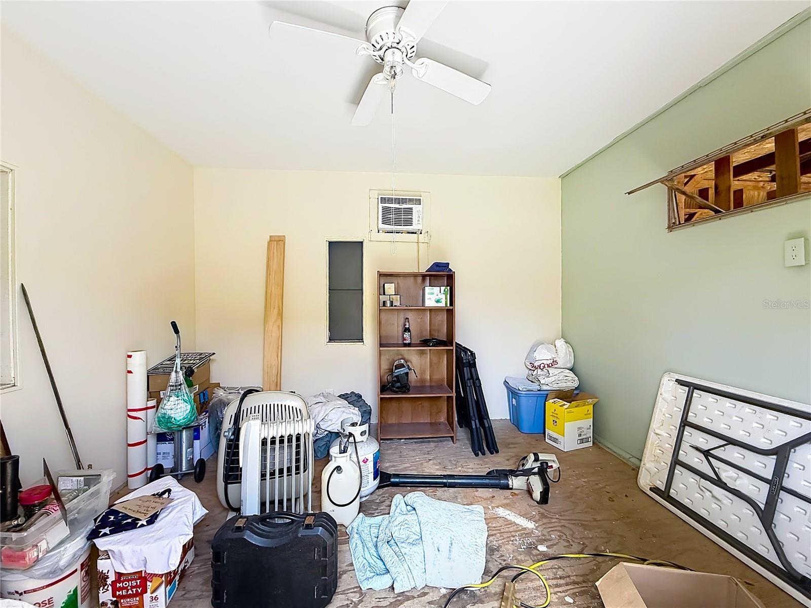 PINE LAKE - Residential