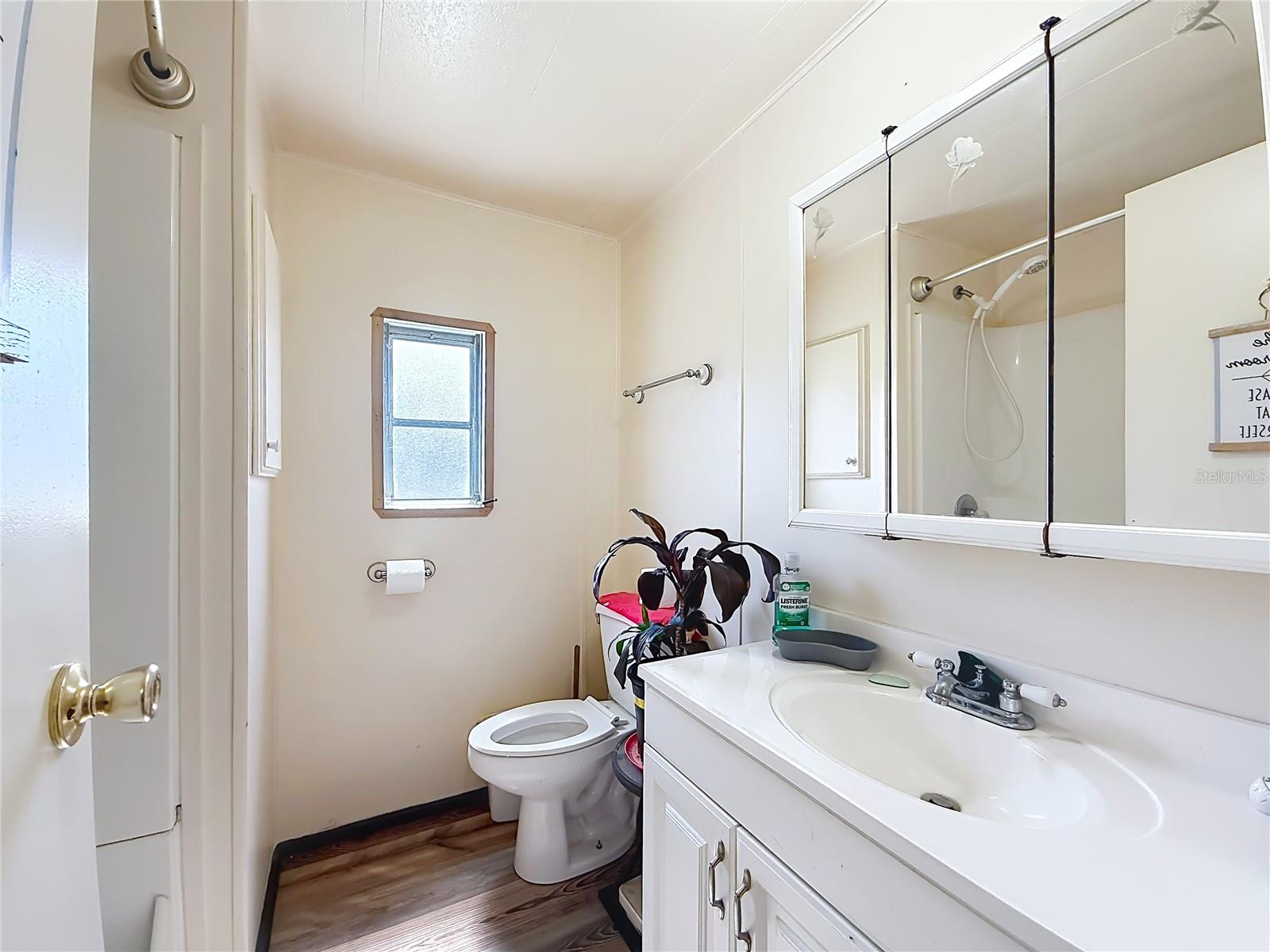 PINE LAKE - Residential