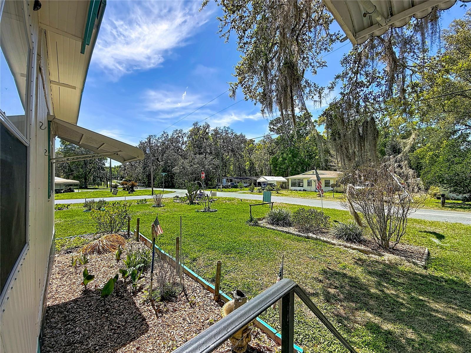 PINE LAKE - Residential