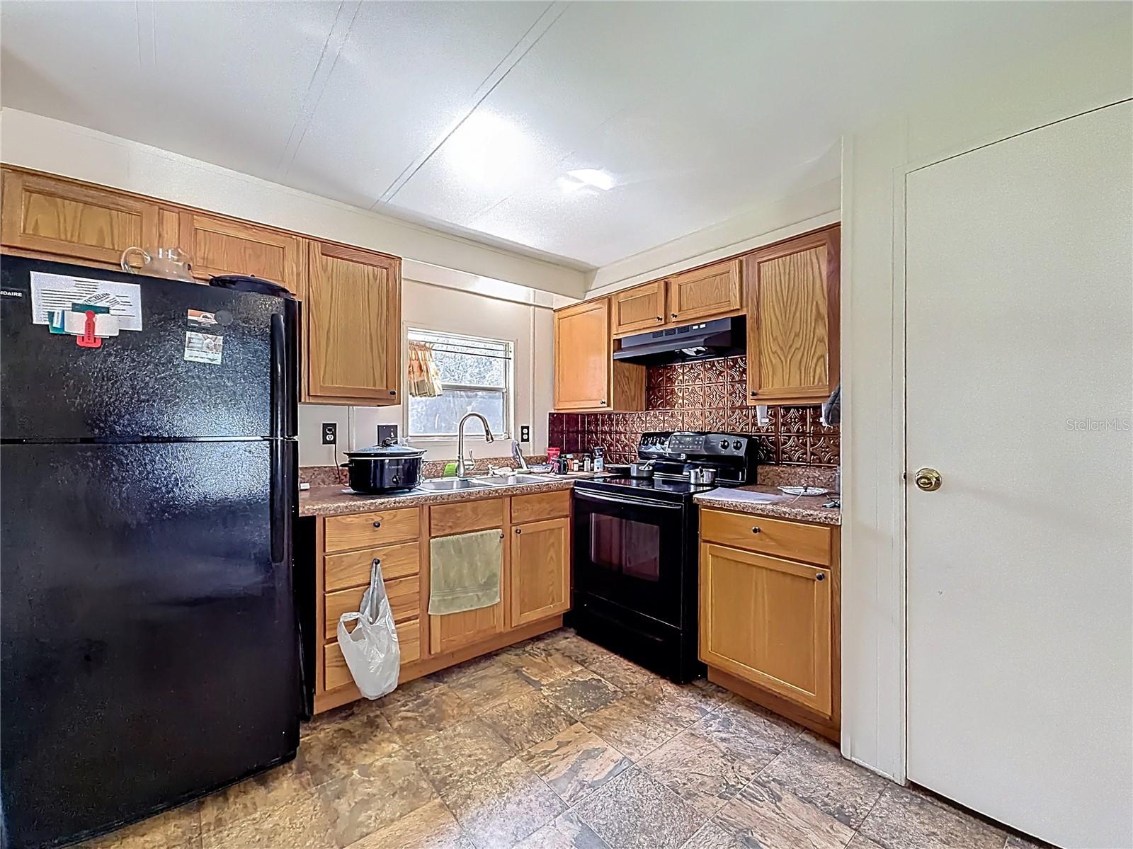 PINE LAKE - Residential