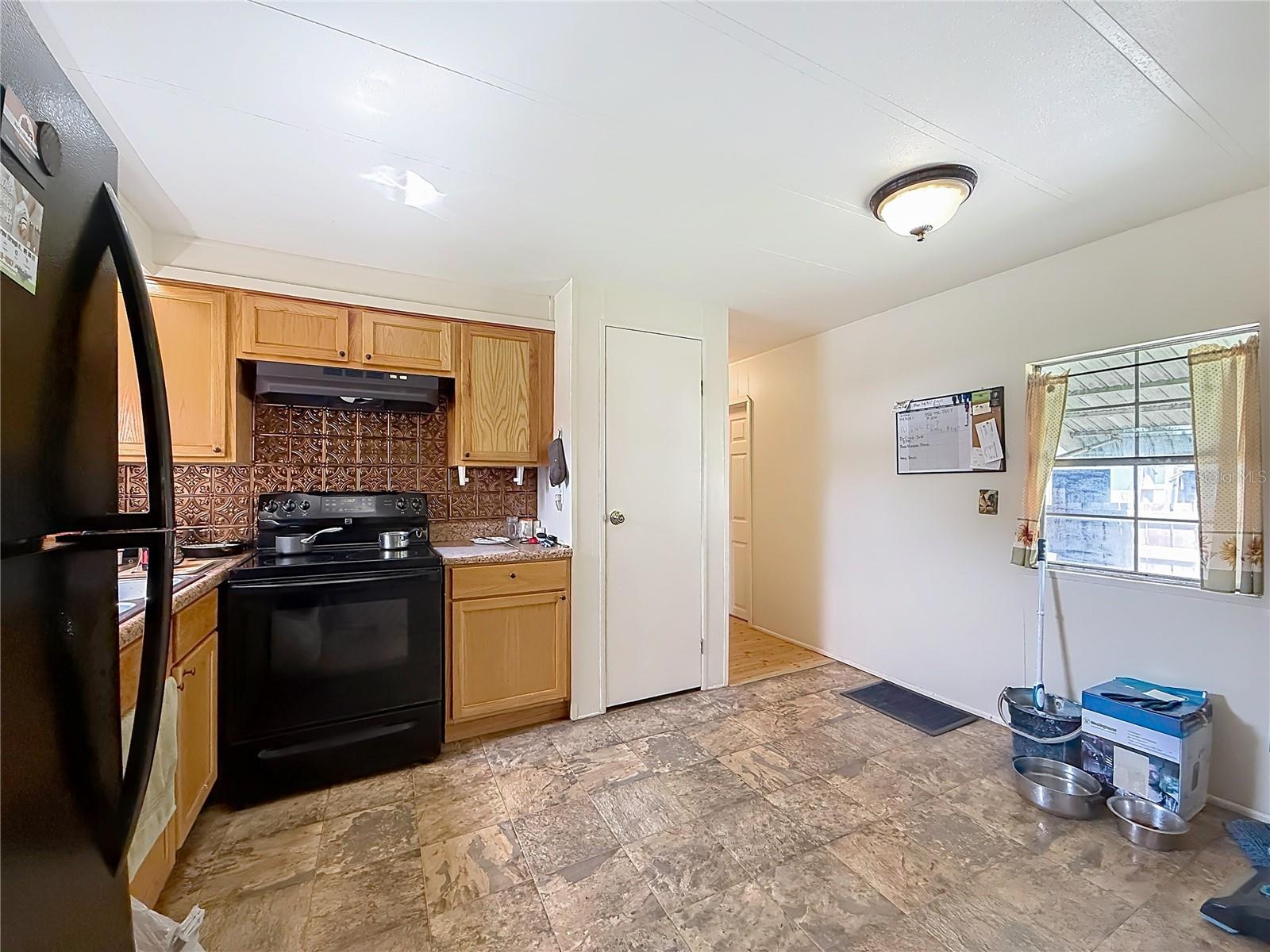 PINE LAKE - Residential