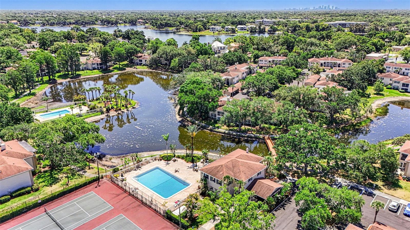 THE GRAND AT OLDE CARROLLWOOD CONDOMINIUM - Residential Lease