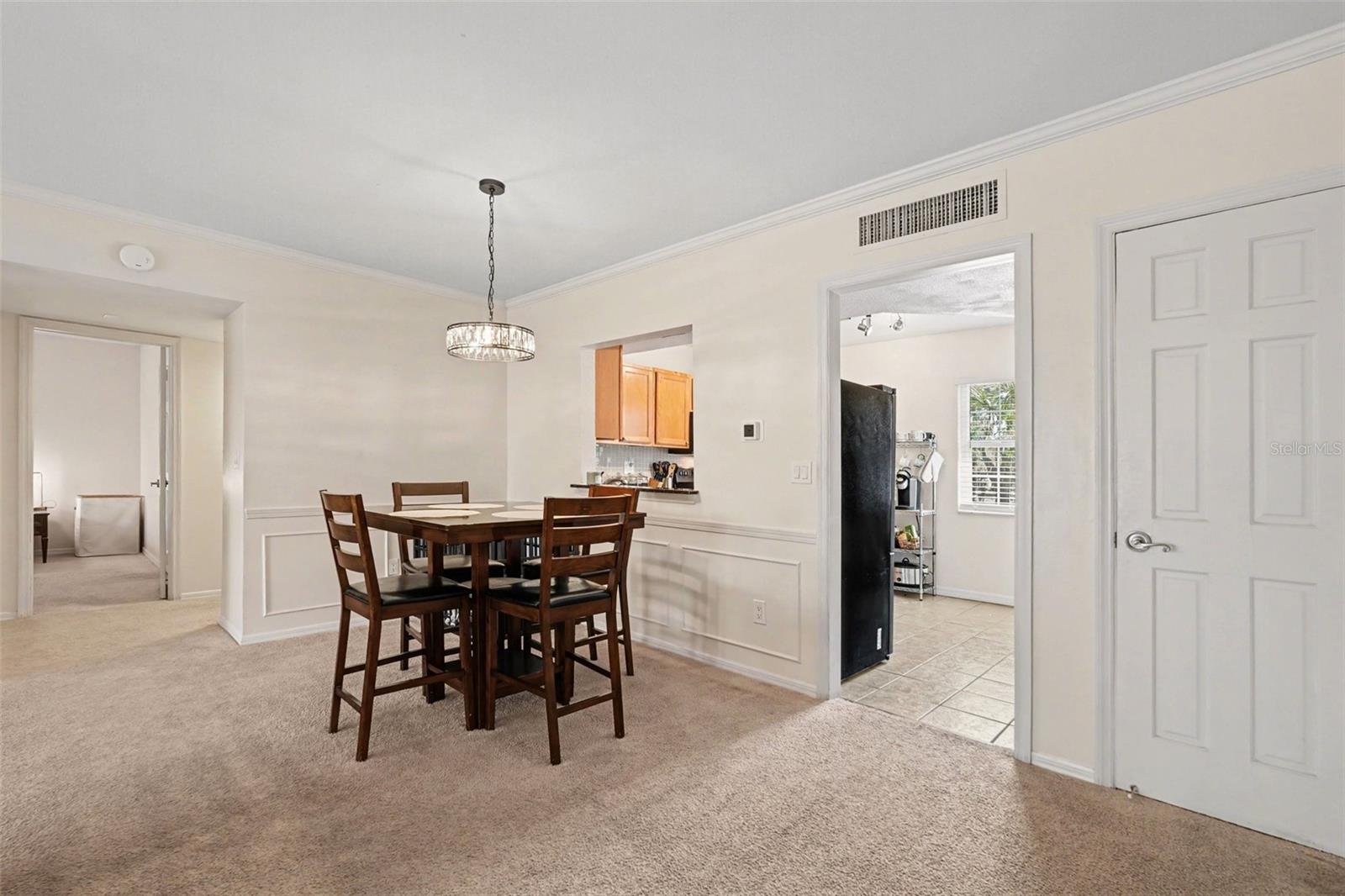 THE GRAND AT OLDE CARROLLWOOD CONDOMINIUM - Residential Lease