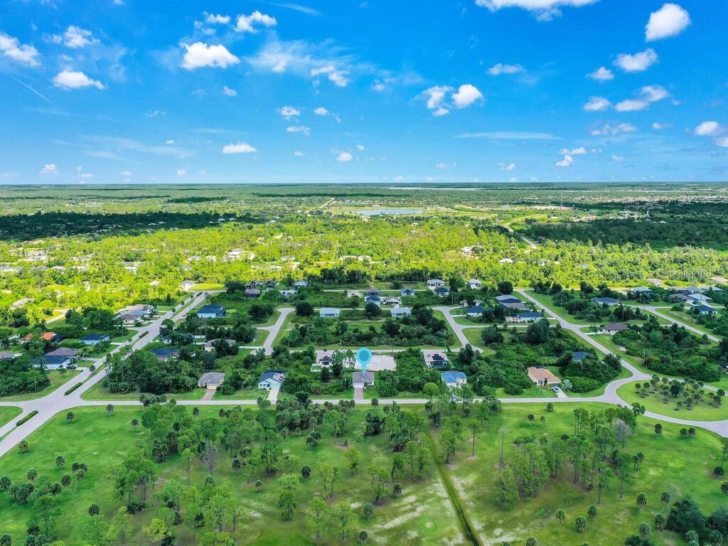 ROTONDA LAKES - Residential