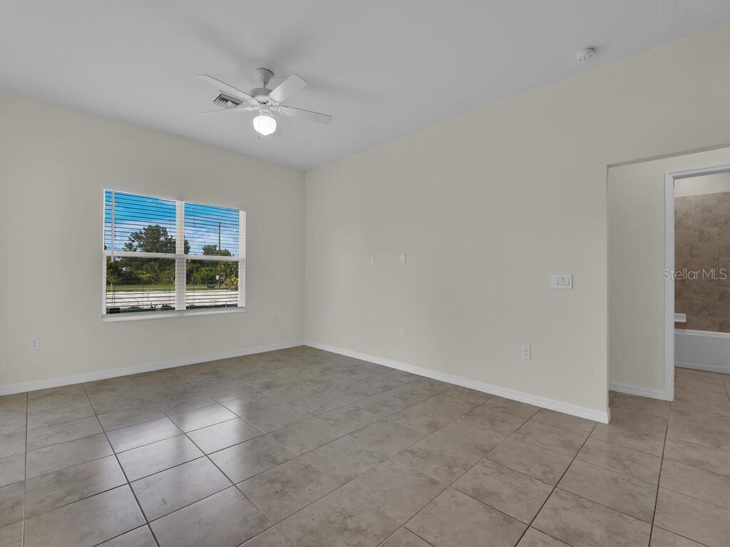 ROTONDA LAKES - Residential