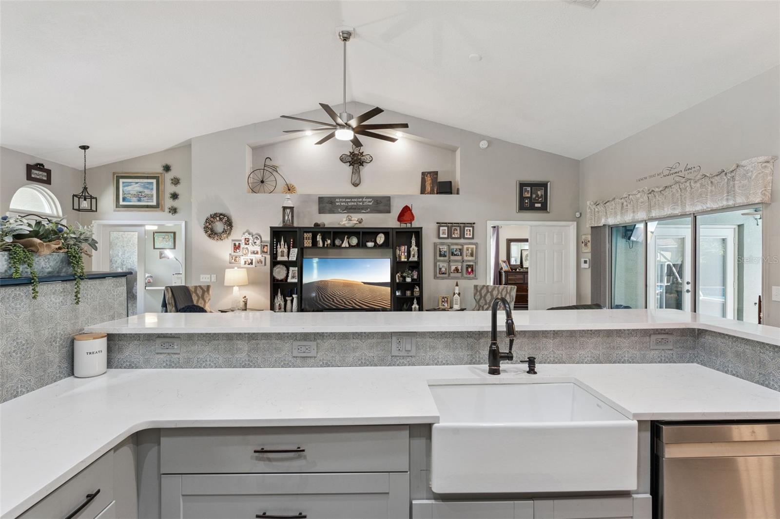 SPRINGVIEW UNIT 05 - Residential