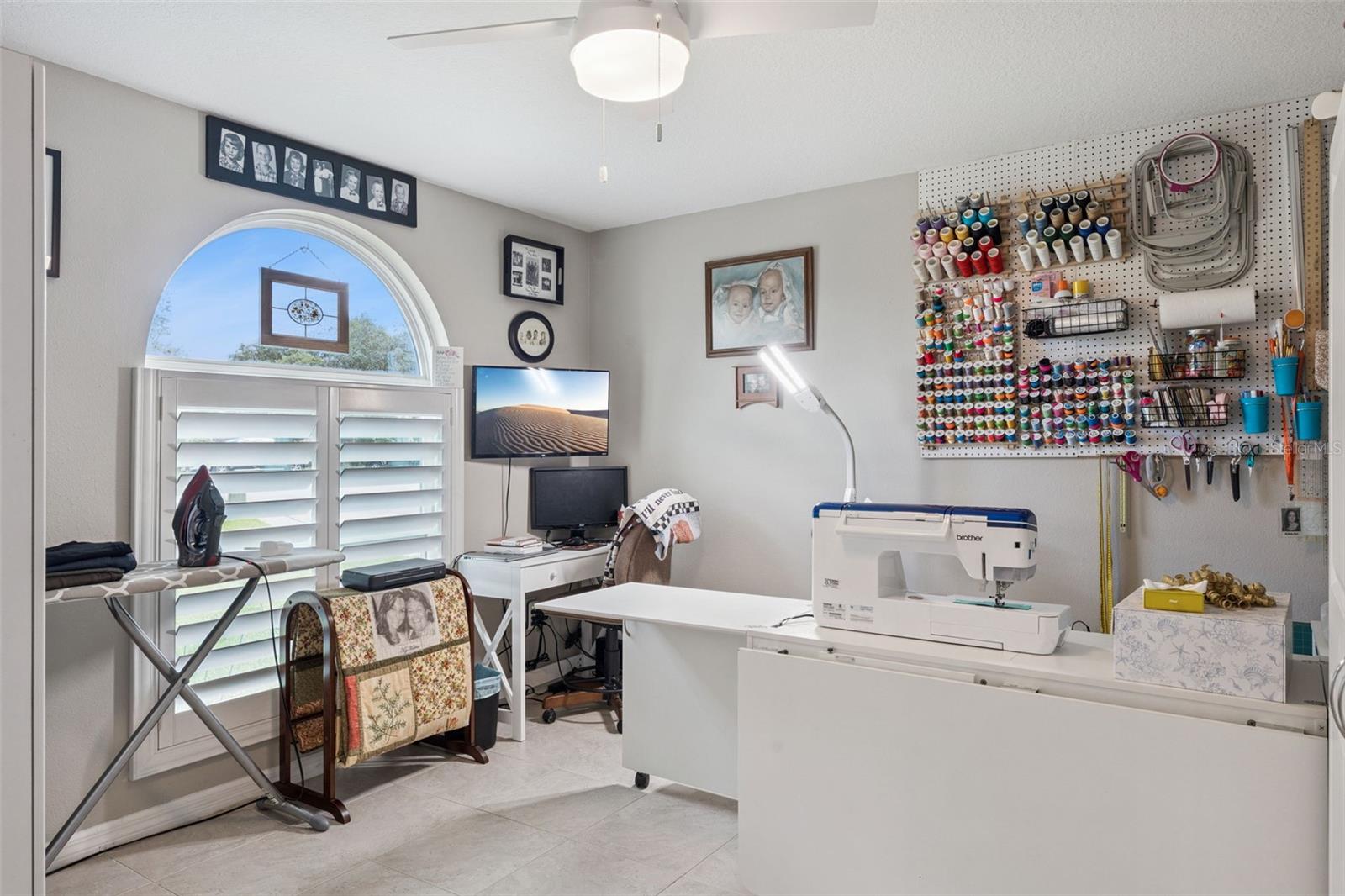 SPRINGVIEW UNIT 05 - Residential