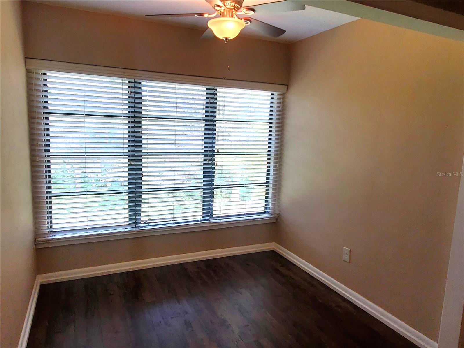IMPERIAL OAKS CONDO - Residential Lease