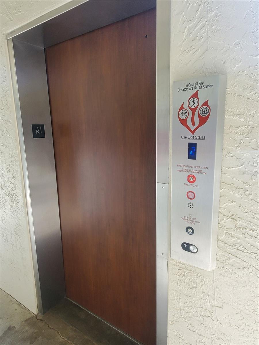 IMPERIAL OAKS CONDO - Residential Lease