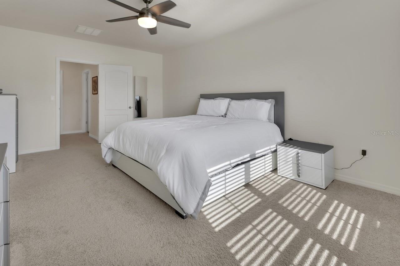 VICTORIA OAKS PH C - Residential