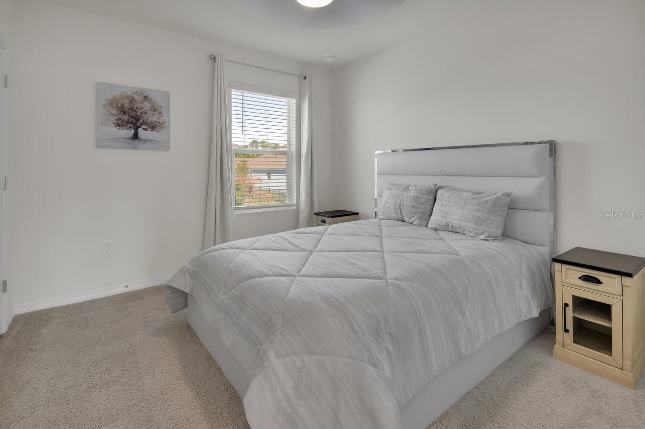 VICTORIA OAKS PH C - Residential