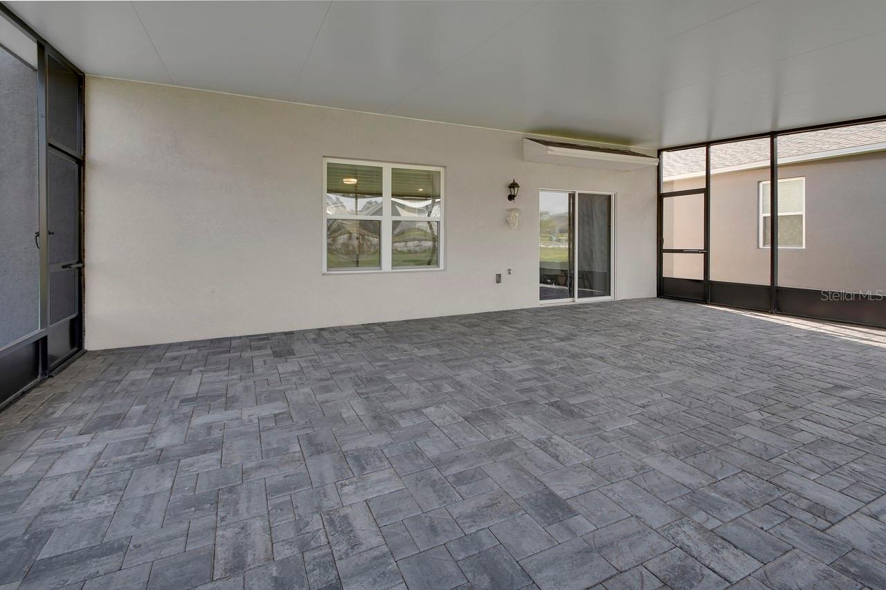 VICTORIA OAKS PH C - Residential