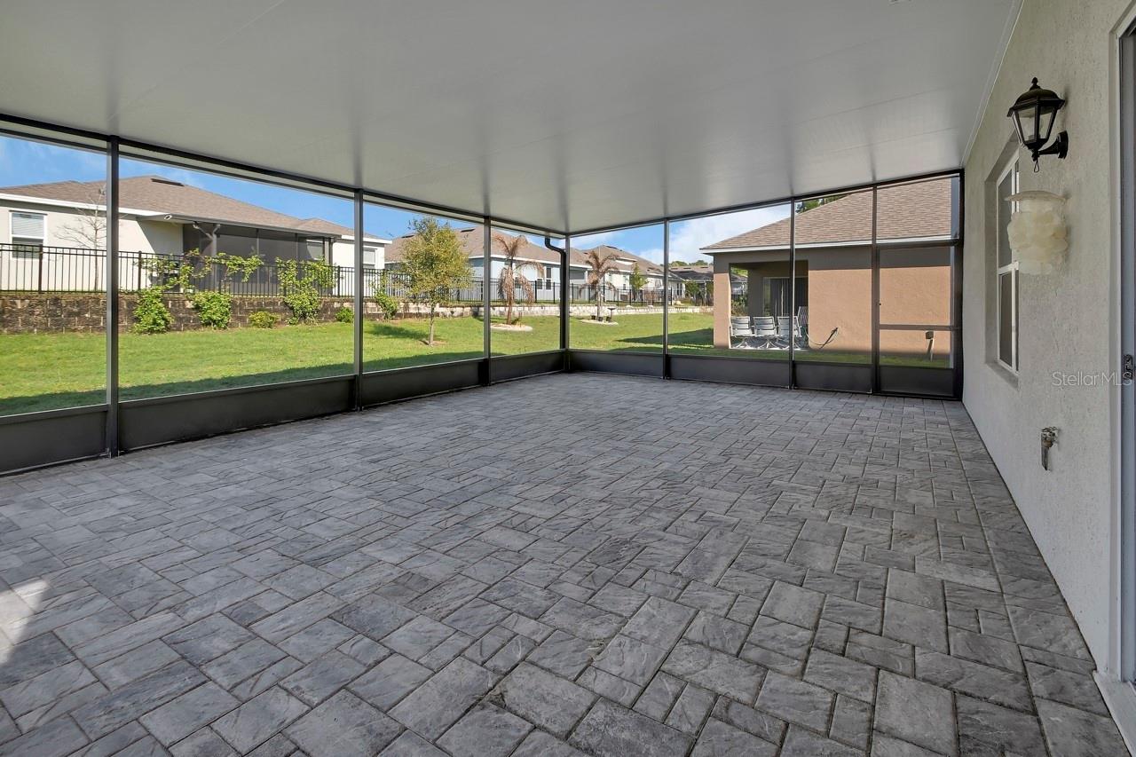 VICTORIA OAKS PH C - Residential