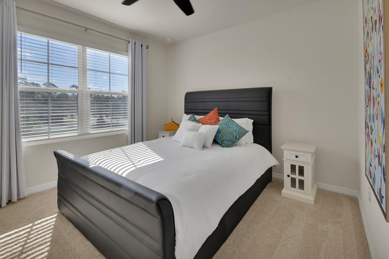 VICTORIA OAKS PH C - Residential