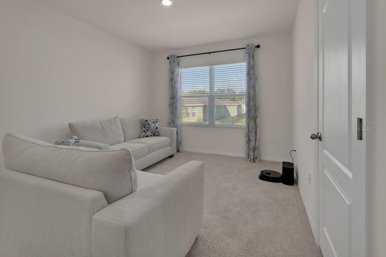 VICTORIA OAKS PH C - Residential