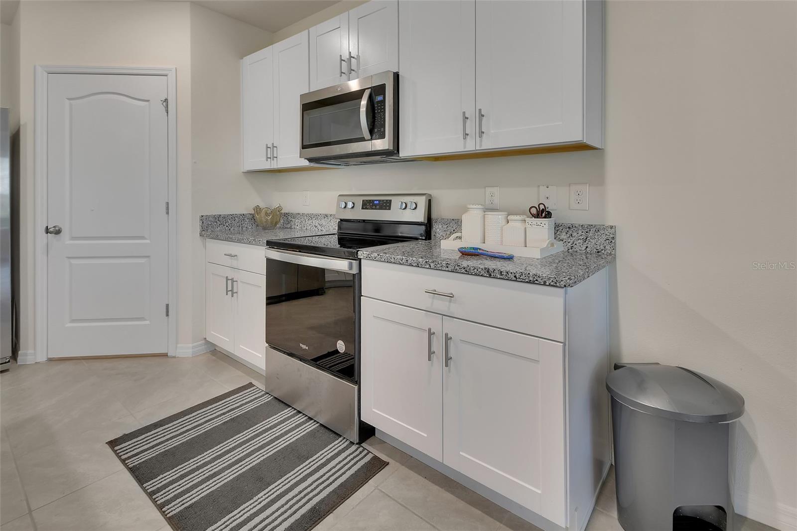 VICTORIA OAKS PH C - Residential