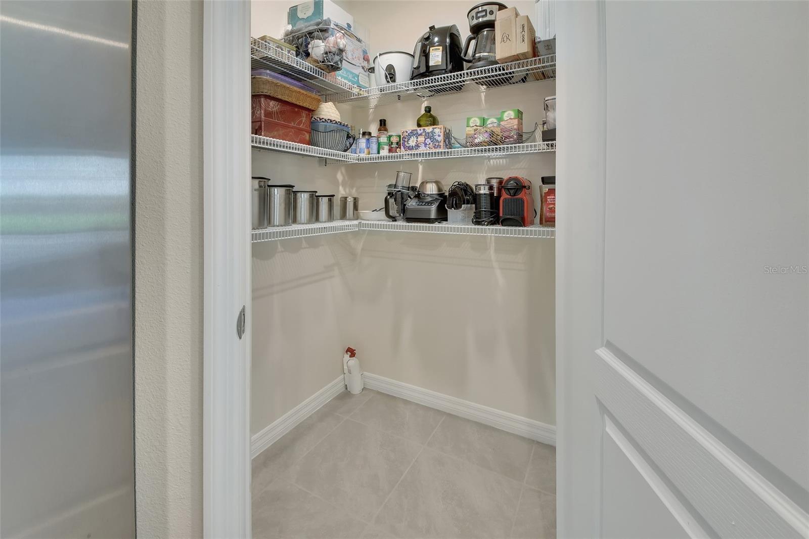 VICTORIA OAKS PH C - Residential