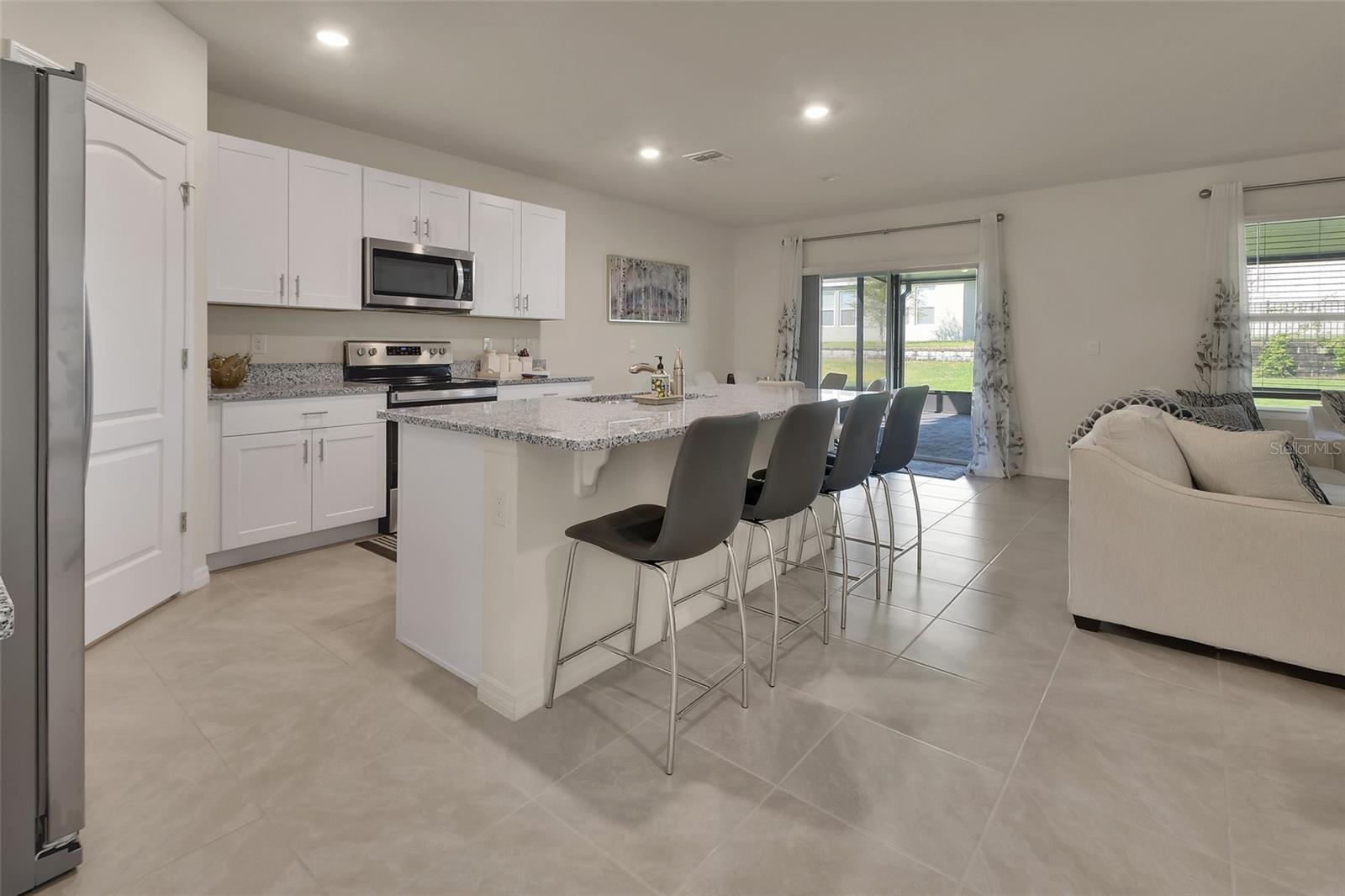 VICTORIA OAKS PH C - Residential