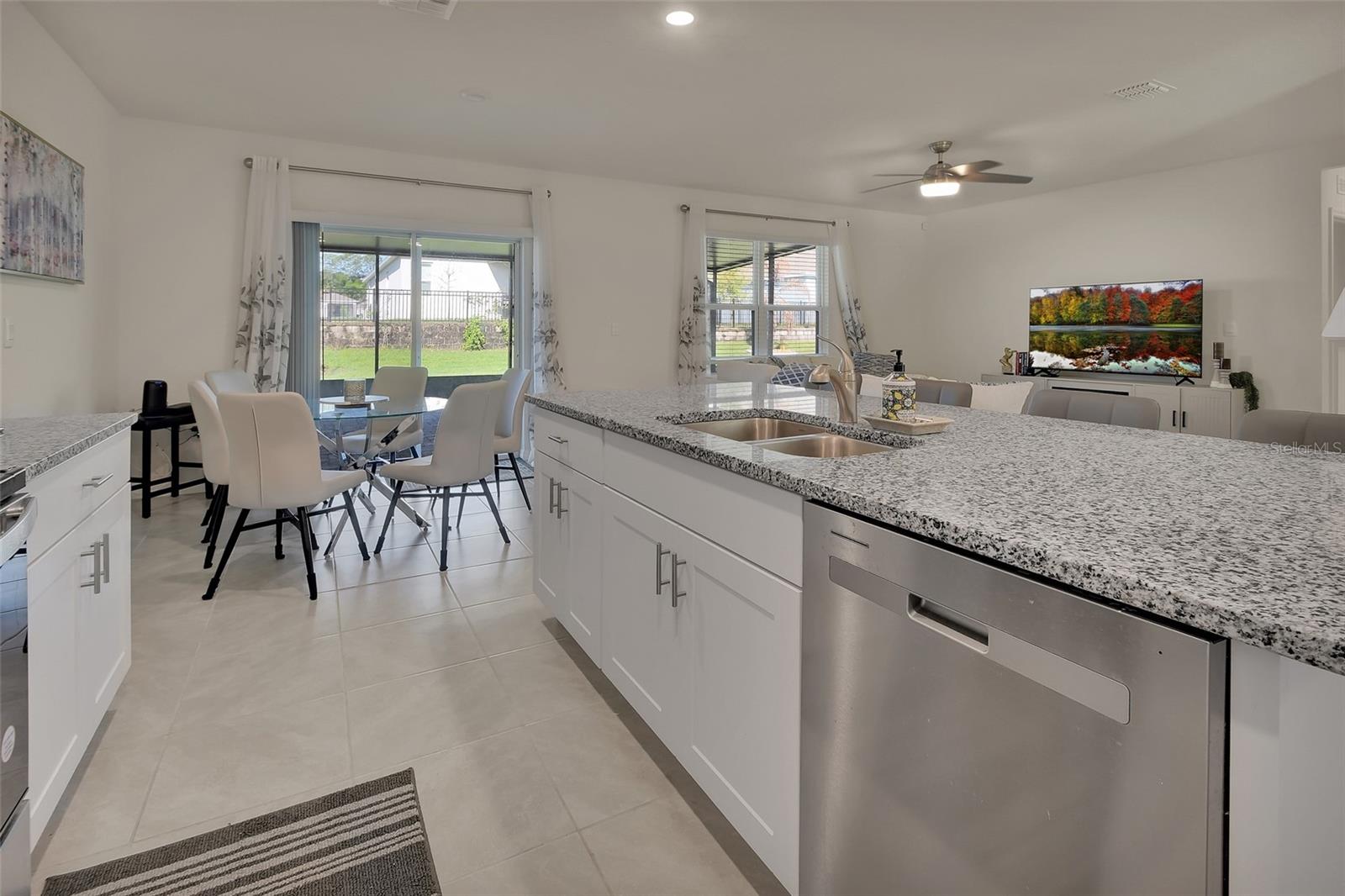 VICTORIA OAKS PH C - Residential