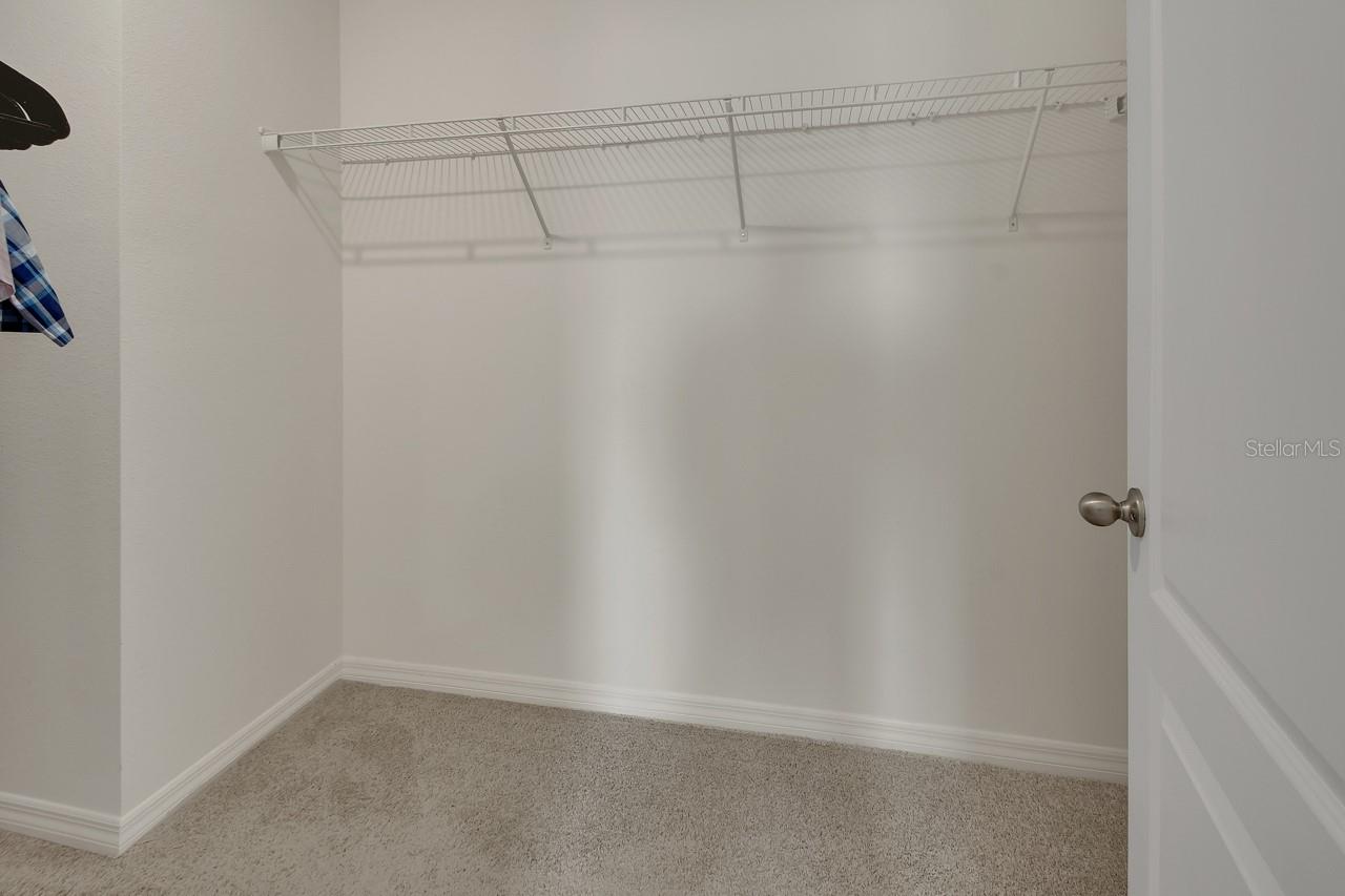 VICTORIA OAKS PH C - Residential