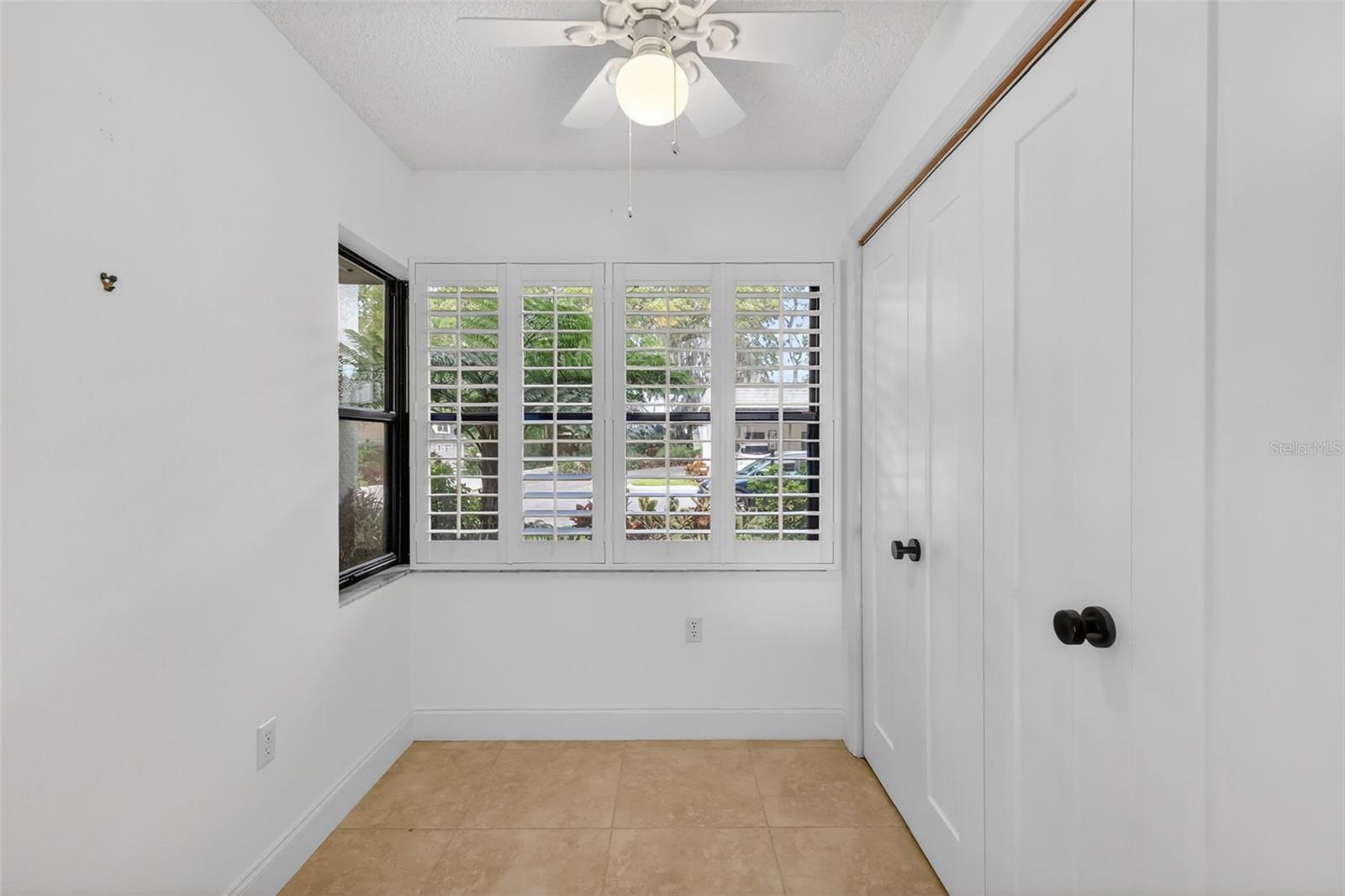 MOUNT DORA SUMMIT PLACE CONDO - Residential