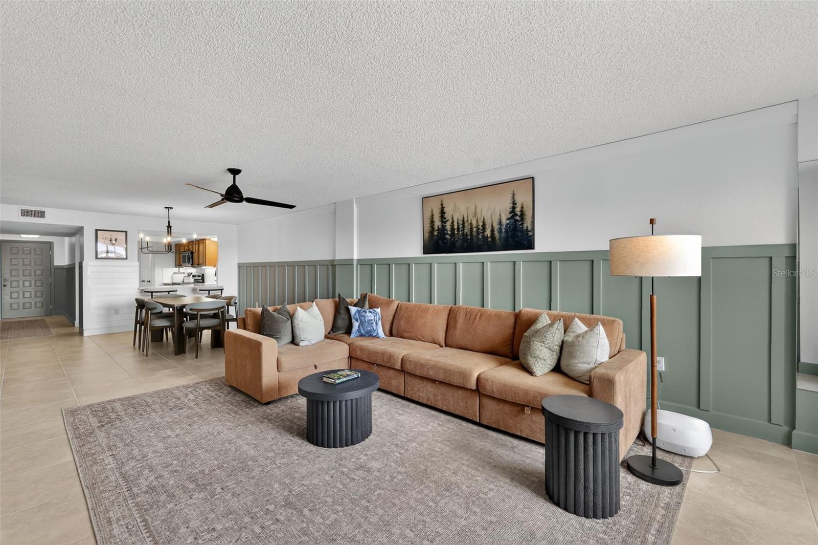 MOUNT DORA SUMMIT PLACE CONDO - Residential