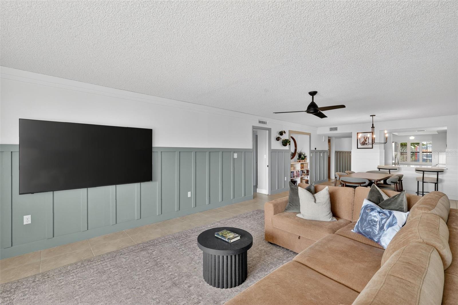 MOUNT DORA SUMMIT PLACE CONDO - Residential