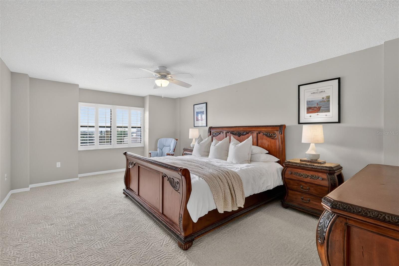 MOUNT DORA SUMMIT PLACE CONDO - Residential