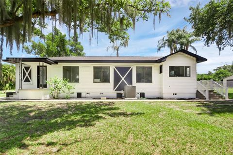 Single Family Residence in GROVELAND FL 422 WARNER STREET.jpg